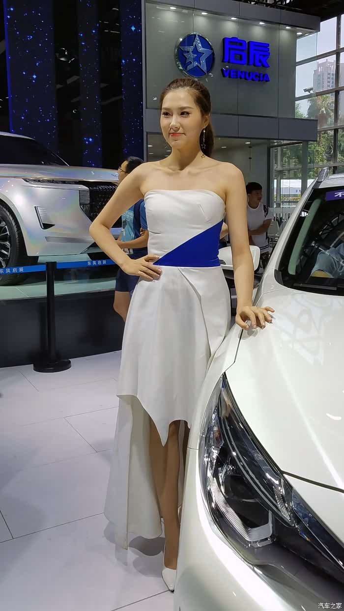 逛深港澳车展途乐56中规价格让我大吃一惊另有车模福利