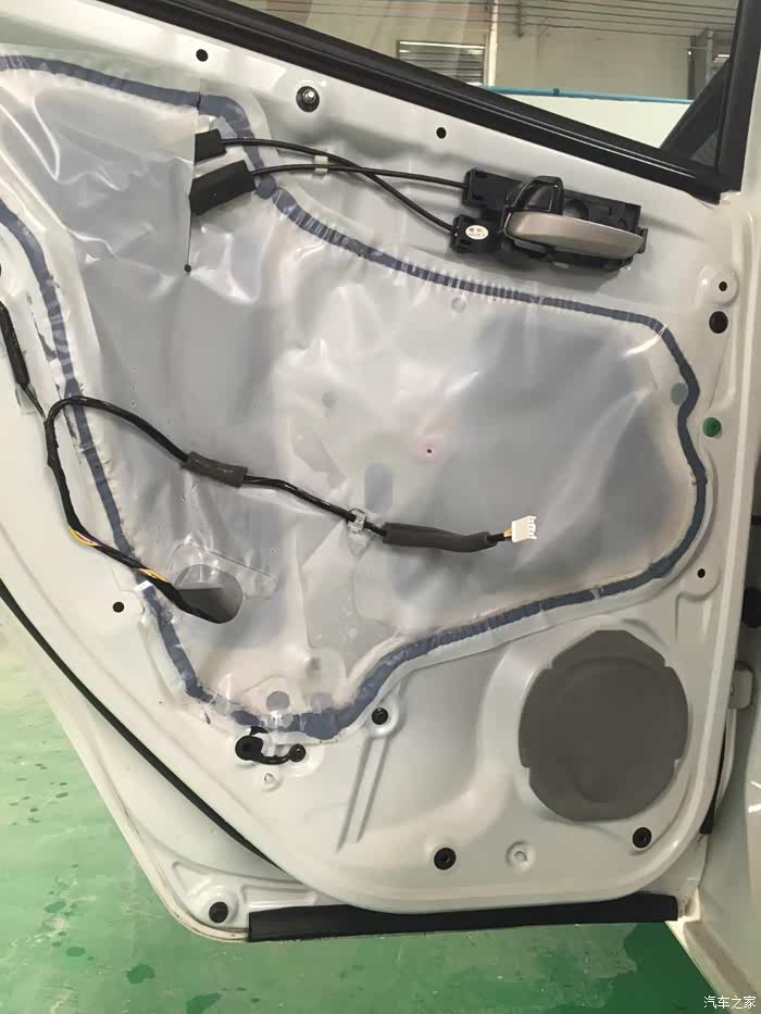 车门漏水!4s补漏中!