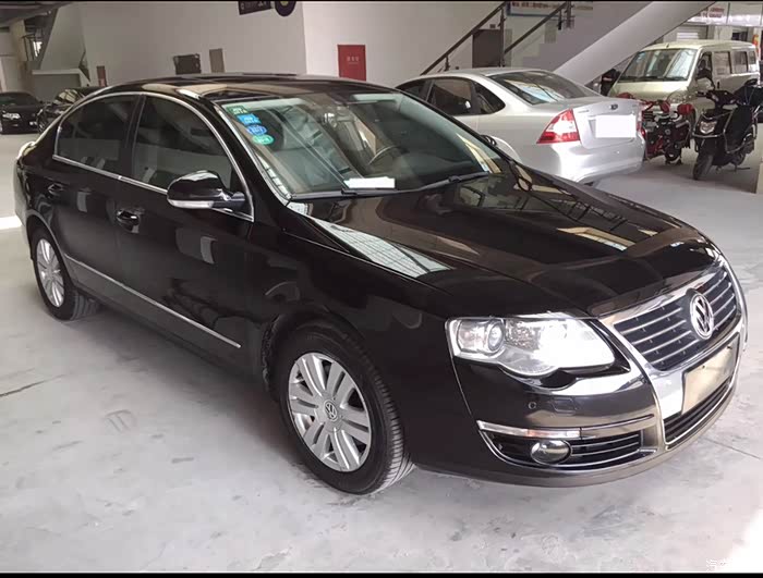 各位前辈车友们,请教二手b6迈腾购买问题,原谅我没钱还想装