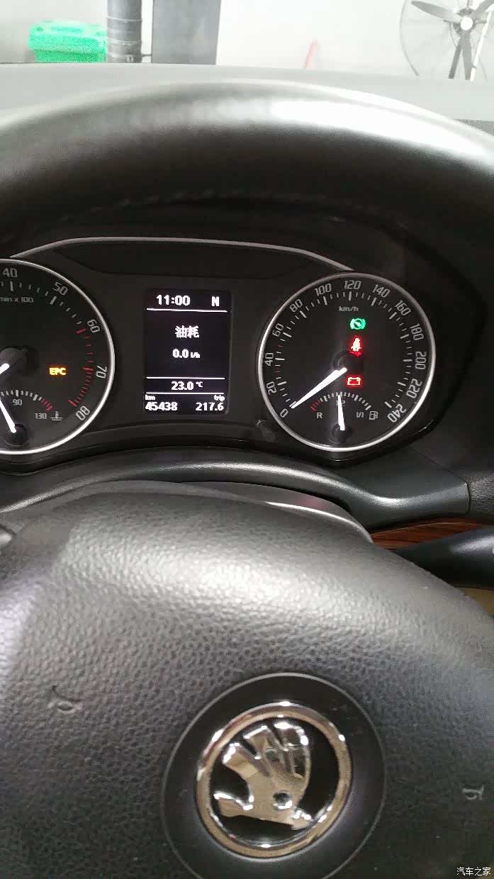 中奖了2014款明锐14t烧机油严重