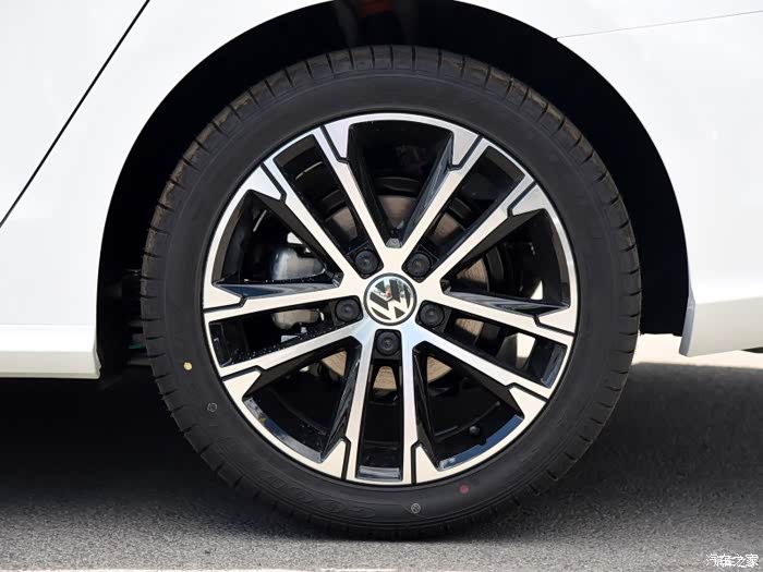 请问速腾r-line轮毂官方报价?