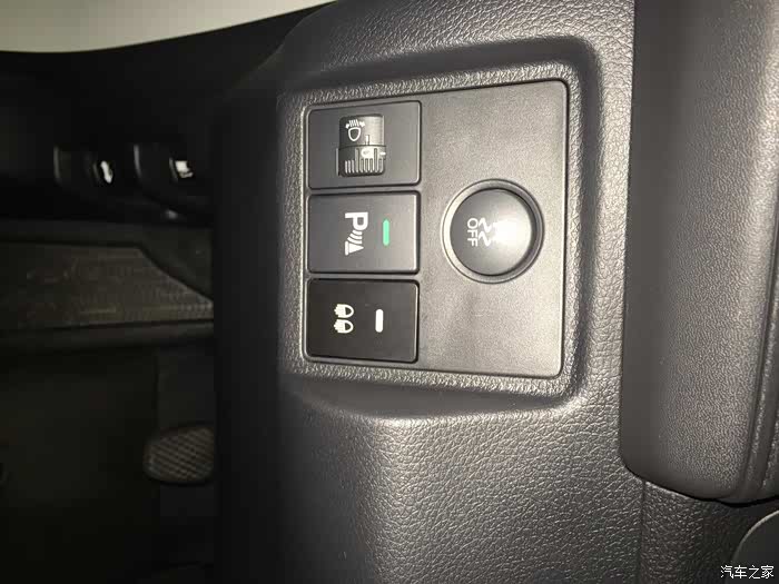 【1.8l舒适倒车雷达问题,请教各位新老车主朋友】