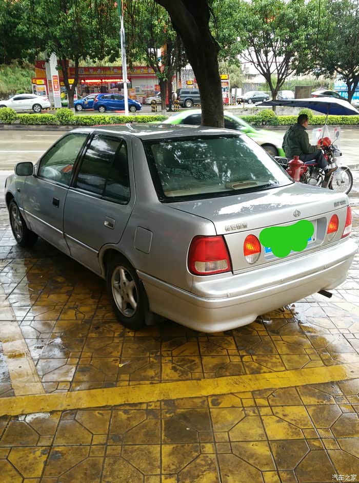 看看城市里面的羚羊汽车还在服役.