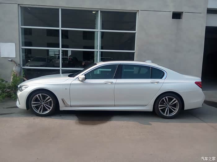 哪位大神有实车图片_宝马7系论坛_汽车之家论坛