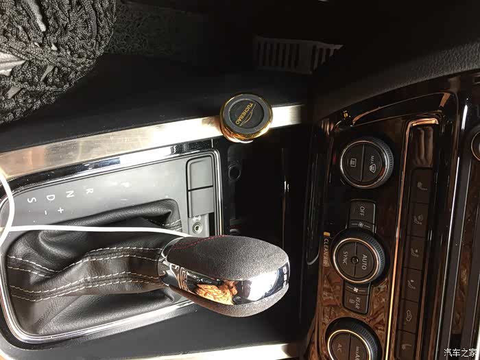 【图】教程贴造福车友---拆卸大众dsg档把手球盖_速腾论坛_汽车之家