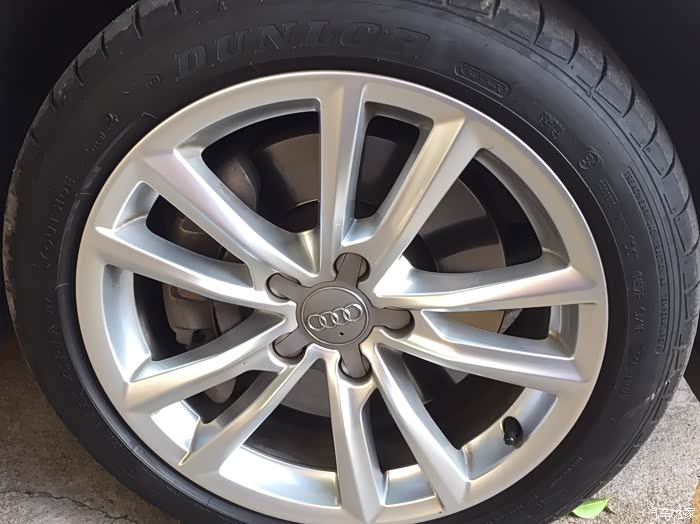 进口a3 一年三个轮胎