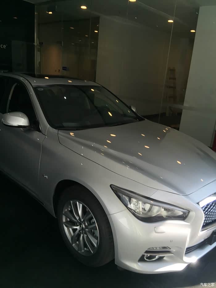 水亮银简单提车