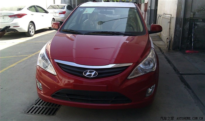 红色生活红色瑞纳