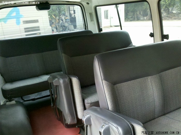 进口经典老车(丰田海狮面包车)