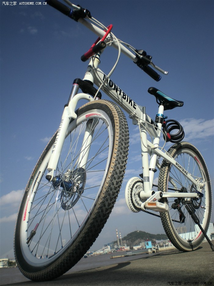 骑行的天空我的白驹montbike