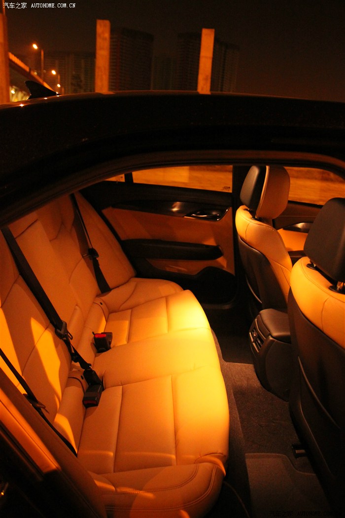 黑夜赋予了我深邃的双眸黑色ats舒适型提车作业