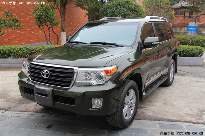 2012款兰德酷路泽中东军绿4.0作业