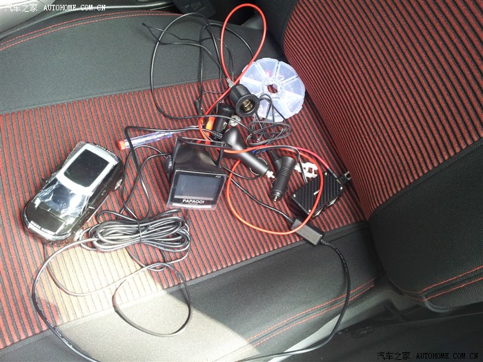 13款18gt行车记录仪电子狗完全无损安装走线作业贴