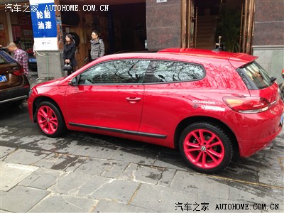 红车改红轮毂,说好看不好看对半