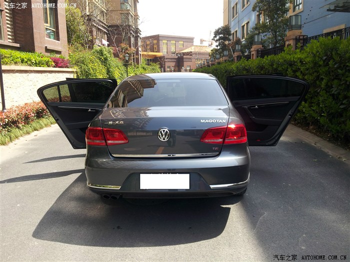 新迈腾豪华玄武灰18t2000公里迟来的作业求认证