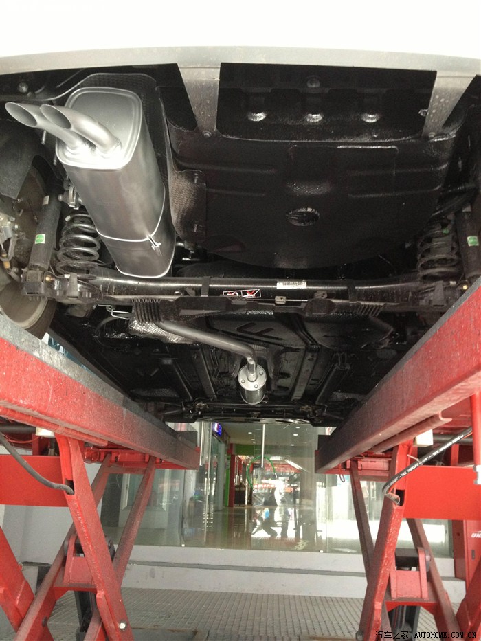标致300816潮流版底盘装甲作业汇报