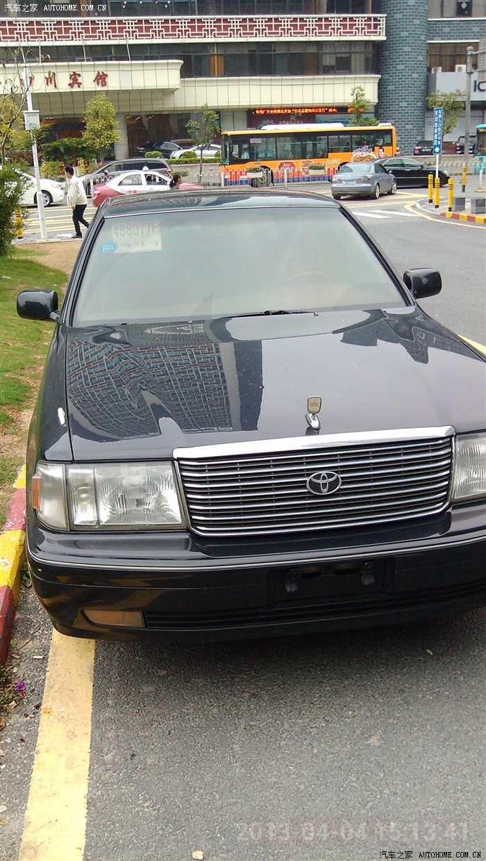 经典老车-皇冠155.