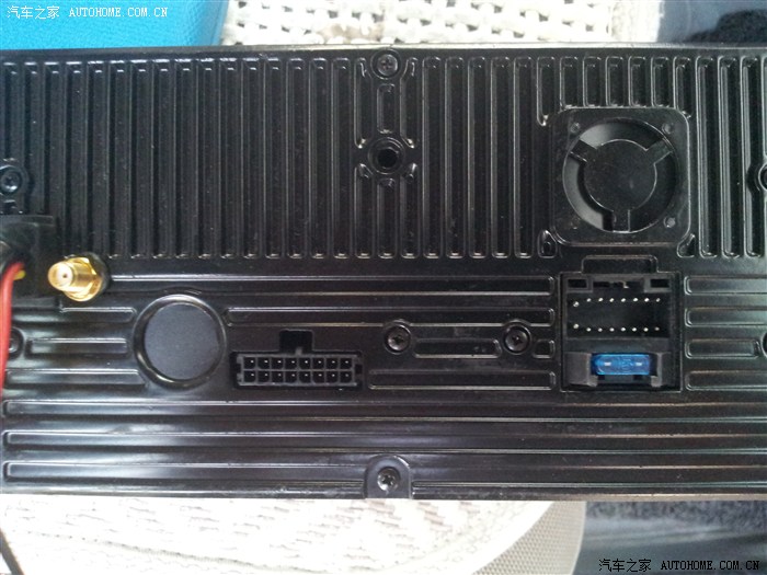 老飞度改欧华导航dvd一体机