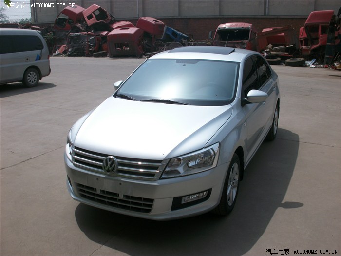 银色新桑塔纳16手舒版提车一周作业申精加认证