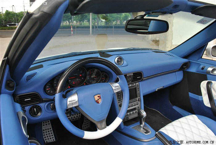 【图】作业:porsche 997 内饰升级真皮加碳纤维方向盘_保时捷911论坛