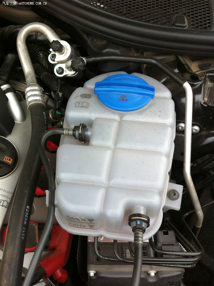 90后提奥迪a6l 30fsi豪华版,黑外黑内详细作业!