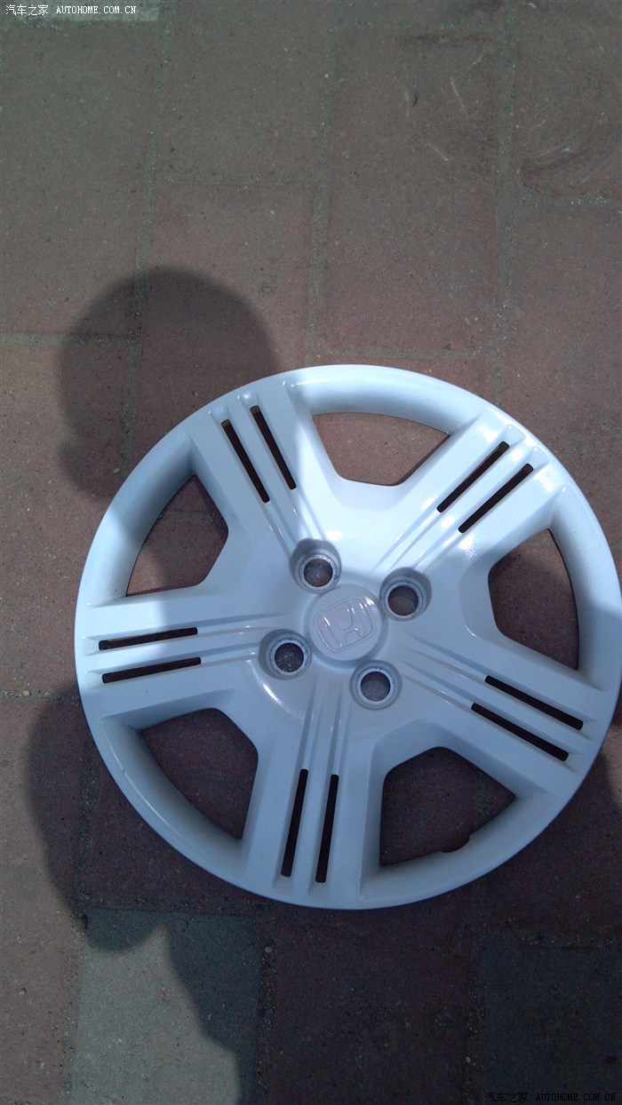 【图】今天又小折腾一下,轮毂盘和里边的铁盖都变色了,大伙不要喷我_