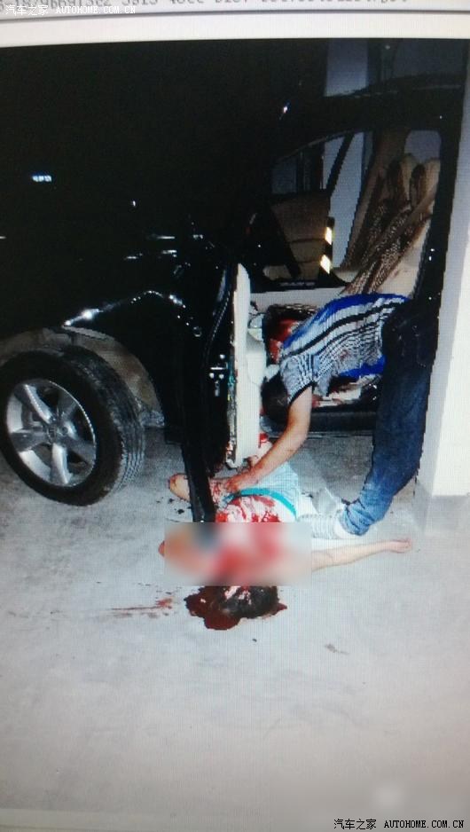 浙江奉化女司机倒车撞死老公 夹死自己