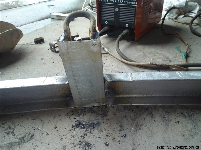 自己动手改后防撞梁拖车钩