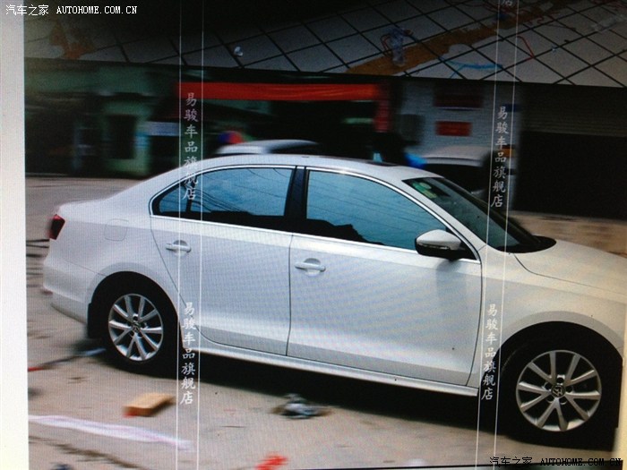 白色车贴玻璃膜效果图图片