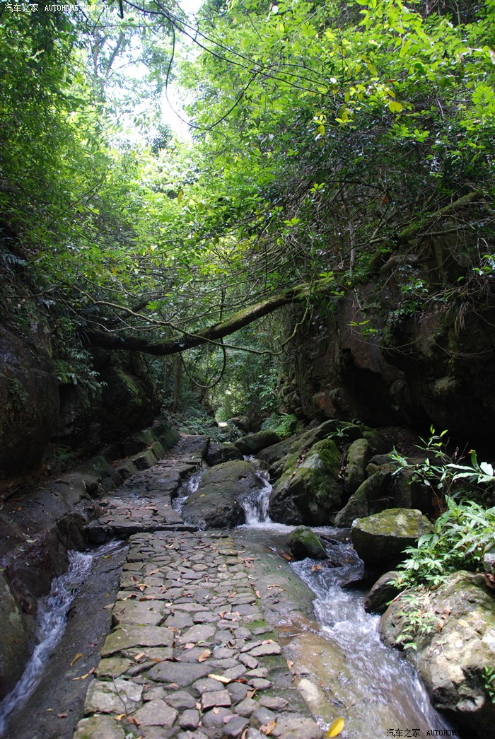 峡谷幽香象州大梭汽车之家柳州c20和m4车友群自驾游2013622