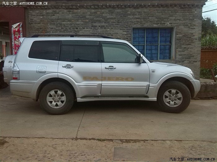 有谁见过右舵版的三菱帕杰罗v78w柴油版的