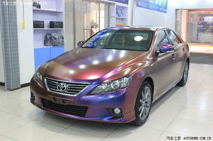 北京丰田锐志全车改变色龙