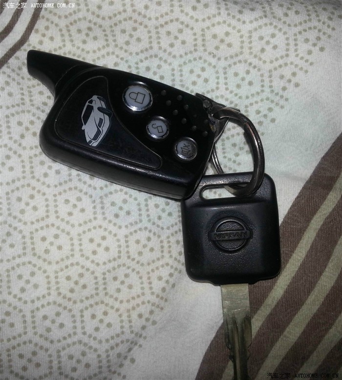 【图】这个是骊威的原装遥控器吗_骊威论坛_汽车之家论坛