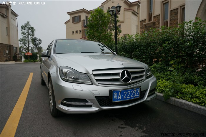 【图】迟到了整整一年的c200时尚型提车作业(铱银色贴黑顶)_奔驰c级