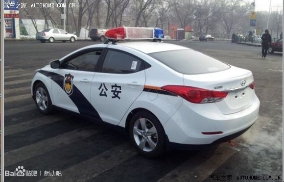 北京现代朗动警车图片