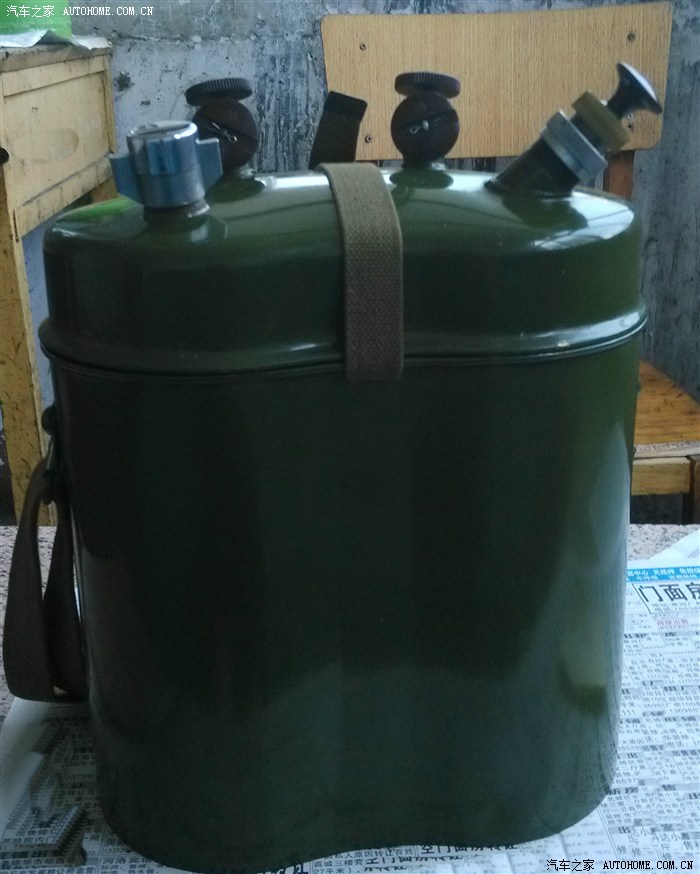 刚刚淘到的军用汽油炉