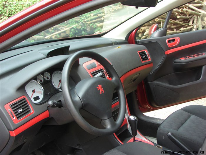 标致307内饰面板碳纤维改装