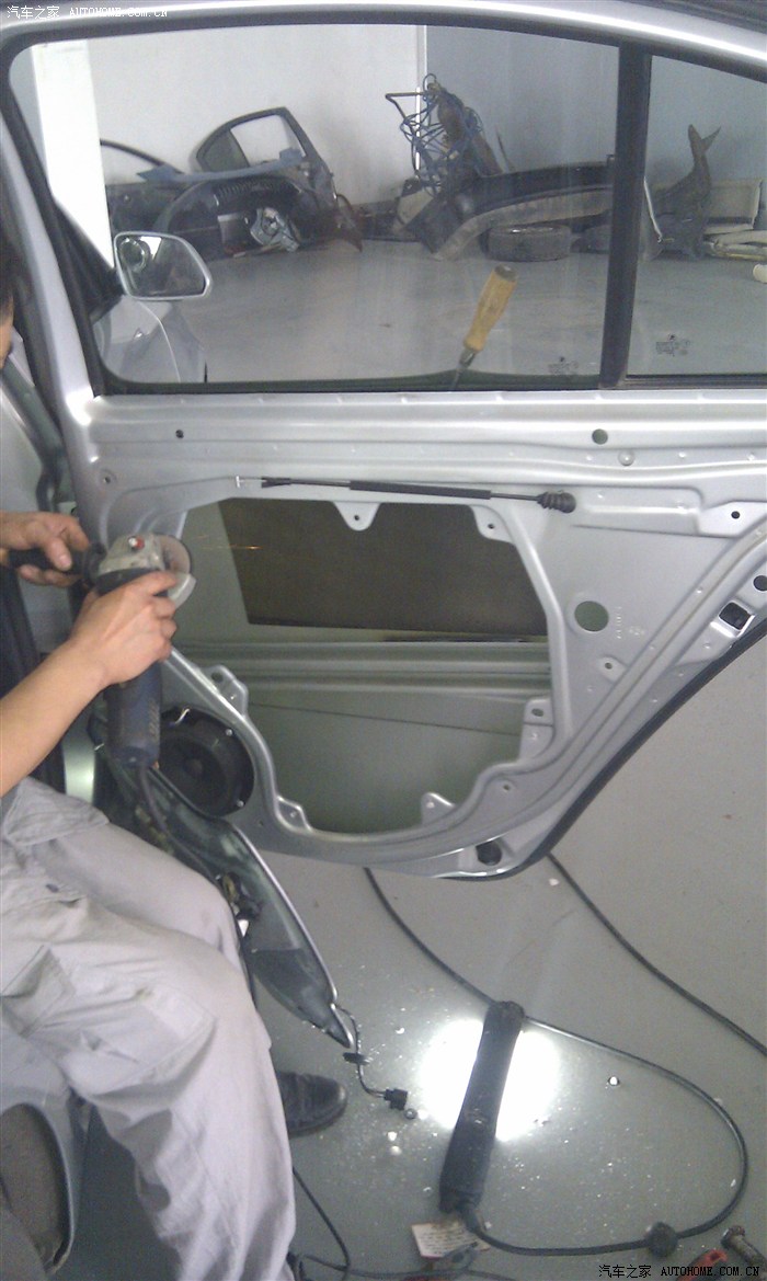 明锐车门玻璃升降器及车门结构