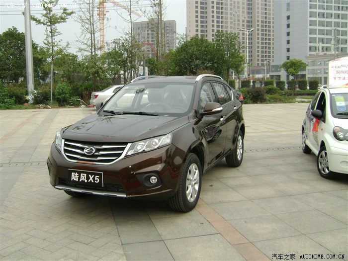 怎么不是这个颜色啊 .江陵