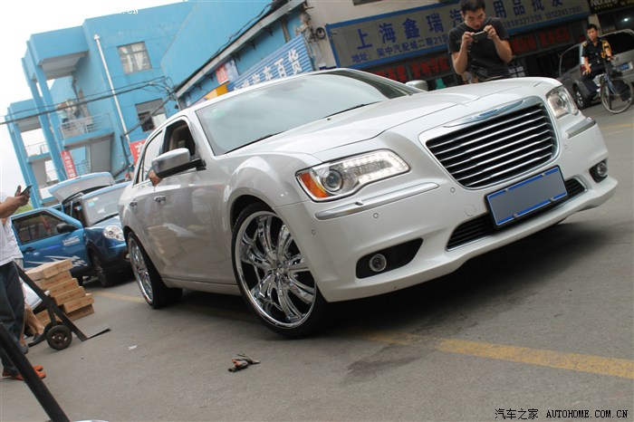 独家发布克莱斯勒300c22寸电镀vip轮毂改装作业海图