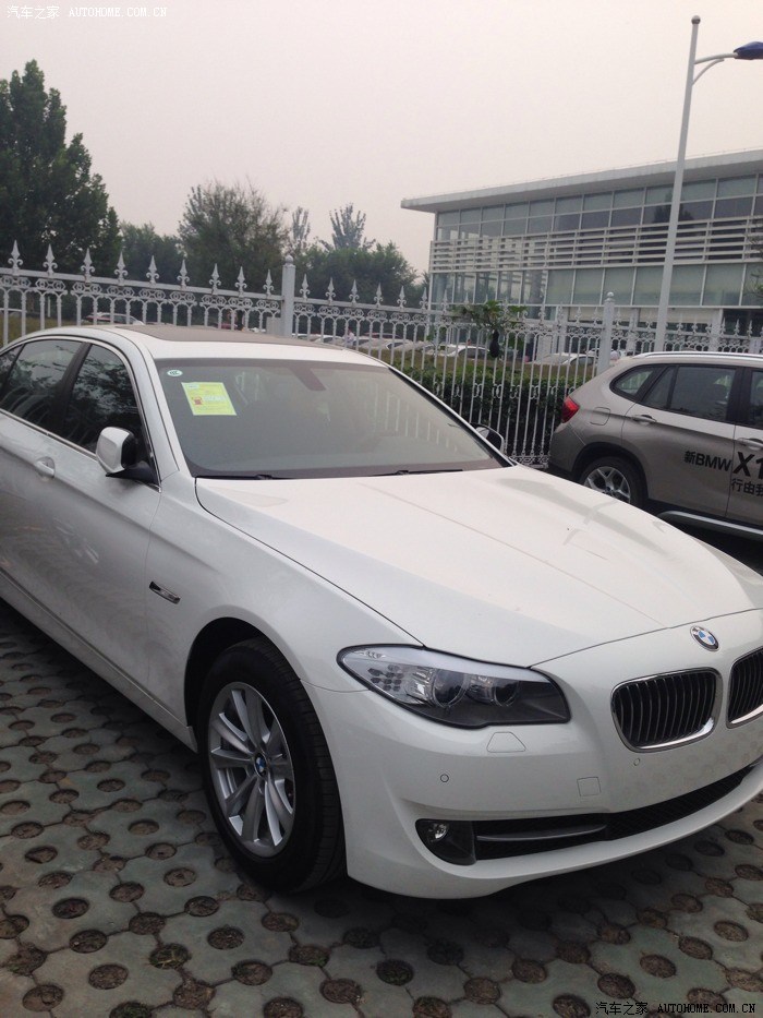 请教雪山白和矿石白的差别