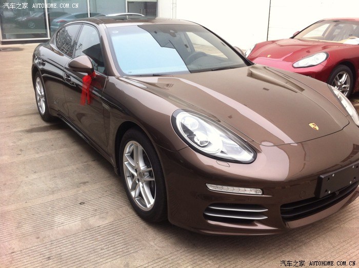 2014年panamera4栗棕色提车