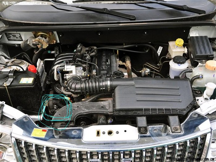 14款宏光s的暖风机水阀开关在哪里有知道的请说一下谢谢