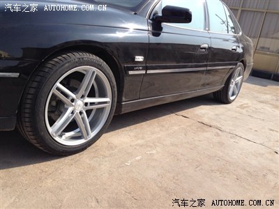 荣御改装18寸轮毂