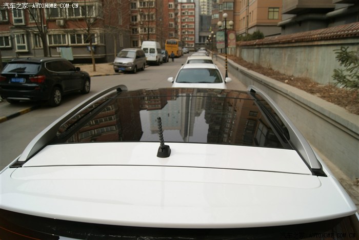 ix35的全景天窗----如此的不严密!