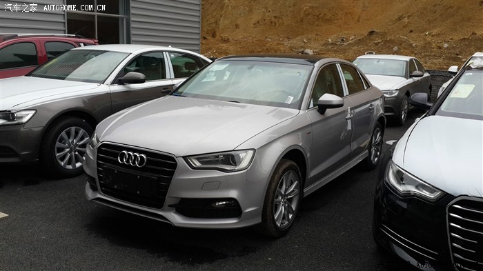 实拍奥迪a3进口三厢真不错