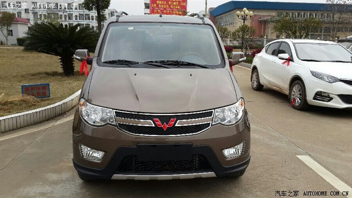 5964 | 回复: 133 五菱宏光论坛 谈谈车的颜色,你对你选择的颜色满意