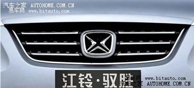 长安明显就是仿讴歌,只要是车标,就会有人说难看.