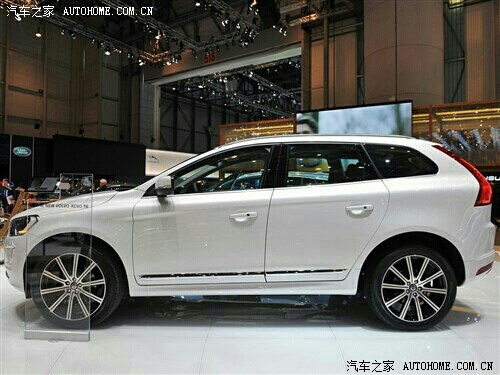 醇咖色和白色的纠结