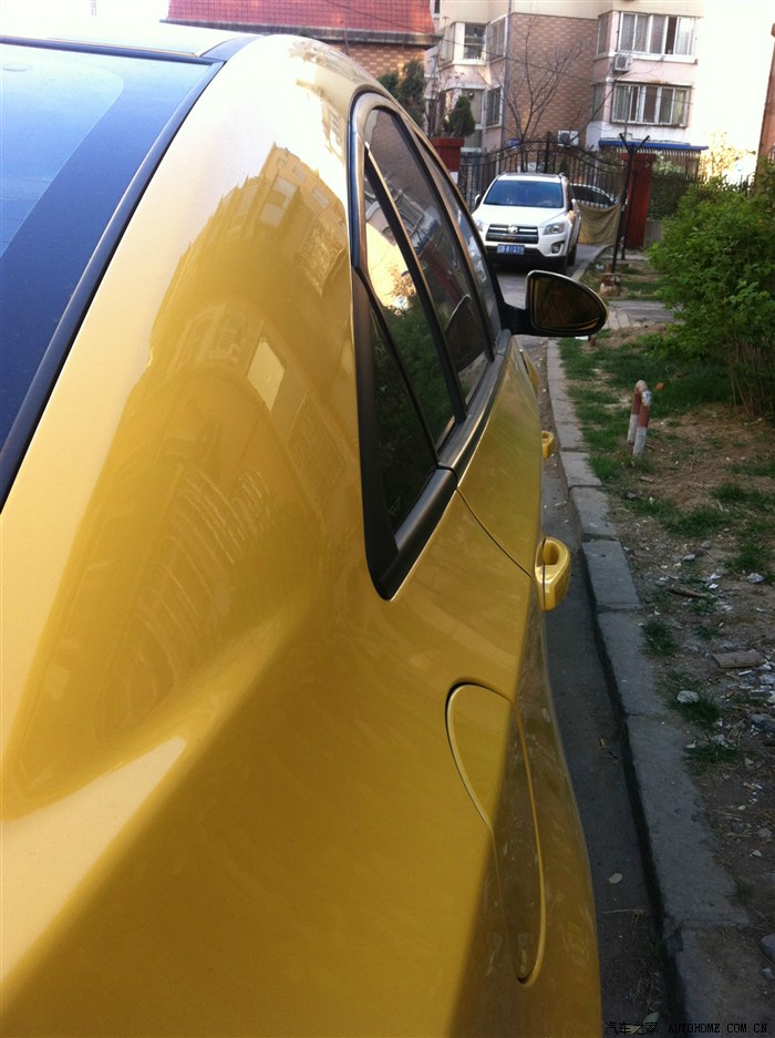 全坛第一辆小黄蜂改装黄色后视镜